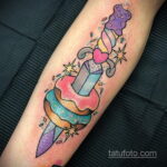 Снимка на татуировка с поничка 22.11.2020 №215 -donut татуировка-