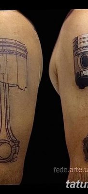 fotó egy dugattyús tetoválásról, dátum: 2018.03.02., 008 - tetoválódugattyú -