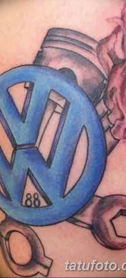 fotó egy dugattyús tetoválásról, 2018. 03. 02. №024 - tetoválódugattyú -