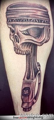 fotó egy dugattyús tetoválásról, 2018. 03. 02. №026 - tetoválódugattyú -