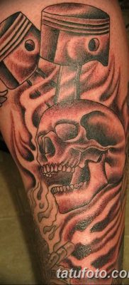 fotó egy dugattyús tetoválásról, 2018. 03. 02. №044 - tetoválódugattyú -