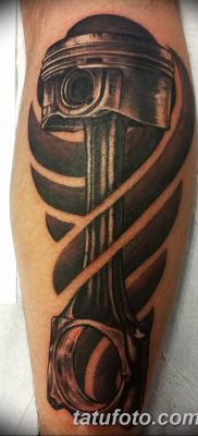 fotó egy dugattyús tetoválásról, 2018. 03. 02. №052 - tetoválódugattyú -