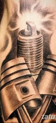 fotó egy dugattyús tetoválásról, 2018. 03. 02. №055 - tetoválódugattyú -