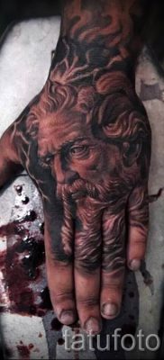 Poseidon tetoválás - fotó egy cikkhez a Poseidon tetoválás jelentéséről - tatufoto.ru - 26