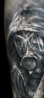 fotó a tetováló gázálarcról 2017.08.08. 161. szám - Tetováló gázálarc_