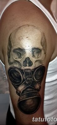 fotó egy tetováló gázálarcról, dátum: 2017.08.08. 188. szám - Tetováló gázálarc_