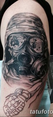 fotó a tetováló gázálarcról 2017.08.08. 192. szám - Tetováló gázálarc_