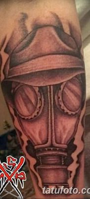 fotó egy tetováló gázálarcról, kelt 2017.08.08. 017. sz. - Gázmaszk tetováláshoz_