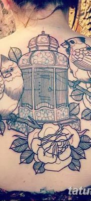 fotó a madár és ketrec tetoválásról, 2017. 08. 16 -án №138 - Tetovált madár és ketrec_