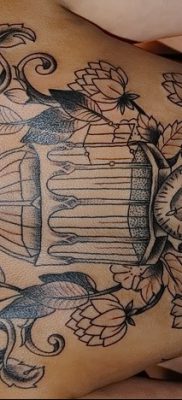 fotó a madár és ketrec tetoválásáról, kelt 2017. 08. 16 -án №141 - Tetovált madár és ketrec_