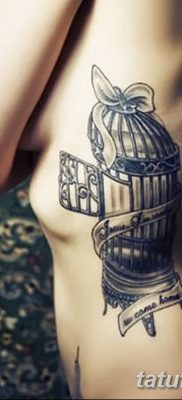 fotó a madár és ketrec tetoválásról, 2017. 08. 16 -án №036 - Tetovált madár és ketrec_