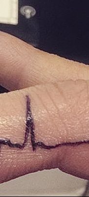 fotó tetoválás pulzusszám 2017.10.21 -től №004 - tetoválás pulzusszám -