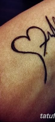 fotó tetoválás pulzusszám 2017.10.21 -től №022 - tetoválás pulzusszám -