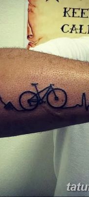 fotó tetoválás pulzusszám 2017.10.21 -től №062 - tetoválás pulzusszám -