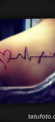 fotó tetoválás pulzusszám 2017.10.21 -től №071 - tetoválás pulzusszám -