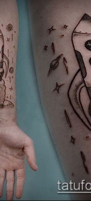 Fotó egy rakéta tetoválásról - 18072017 - példa - 083 Tattoo rakéta