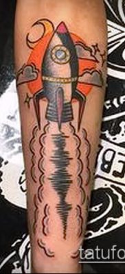Fotó egy rakéta tetoválásról - 18072017 - példa - 132 Tattoo rakéta
