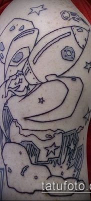 Fotó egy rakéta tetoválásról - 18072017 - példa - 150 Tattoo rakéta