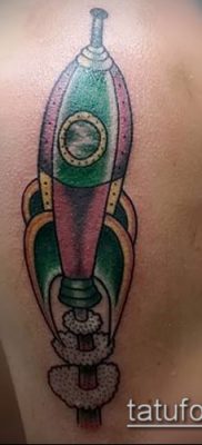 Fotó egy rakéta tetoválásról - 18072017 - példa - 155 Tattoo rakéta
