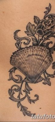 fotó egy kagylótetoválásról, kelt 2017.08.19. 158. szám - Tetoválóhéj_