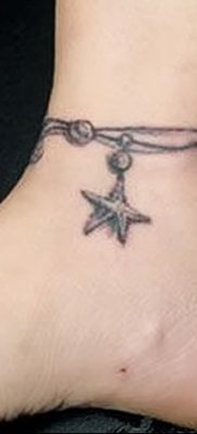 fotó egy kagylótetoválásról, kelt 2017. 08. 19 -én, 159. szám - Tetoválóhéj_