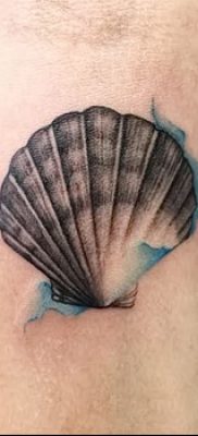 fotó egy kagylótetoválásról, kelt 2017. augusztus 19 -én, 164. sz. - Tetoválóhéj_