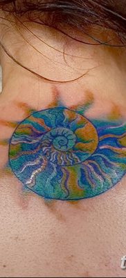 fotó a kagylótetoválásról, kelt 2017. 08. 19 -én, 169. szám - Tetoválóhéj_