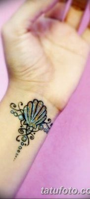 fotó egy kagylótetoválásról, kelt 2017.08.19. 015. sz. - Tetoválóhéj_