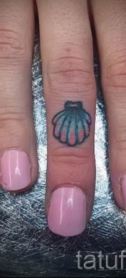 Снимка на татуировка на черупка за статия за значението на черупка в татуировка - tatufoto.ru - 34