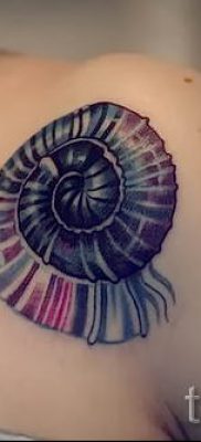 foto-tatu-rakushka-dlya-stati-pro-znachenie-rakushki-v-tatuirovke-031-tatufoto-ru