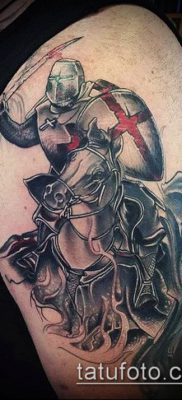 tatuaż rycerski nr 821 - ekskluzywna wersja wzoru, który z powodzeniem może być wykorzystany do przeróbek i tatuowania jako rycerz samuraj rycerz oraz wikingowie i gladiatorzy