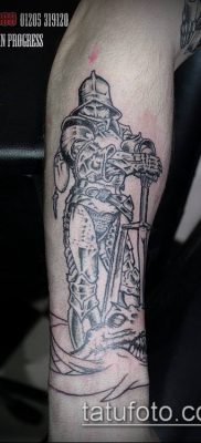 tatuaż rycerza nr 899 - godna wersja wzoru, który można z powodzeniem wykorzystać do przeróbek i tatuowania jako anioł rycerz