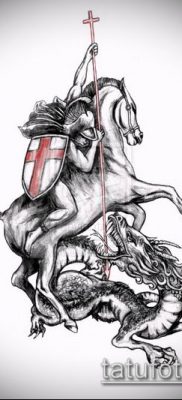 tatuaż rycerski # 49 - ekskluzywna wersja wzoru, którą z powodzeniem można wykorzystać do przekształcenia i zastosowania jako tatuaż w stylu rycerskim
