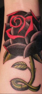 fekete rózsa tetoválás lánynak 2020.02.04. №051 -rózsa tetoválás lánynak -