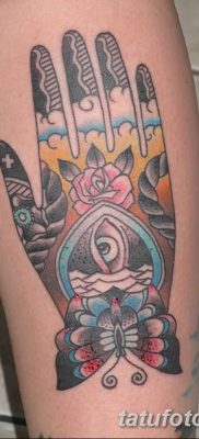 fotó tetoválás Fatima keze, 2018.04.24., №005 - tetoválás Fatima keze (hamsa) -