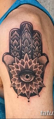 fotó tetoválás Fatima keze, 2018.04.24. №093 - tetoválás Fatima keze (hamsa) -