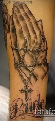 صورة وشم أيدي الصلاة - 12062017 - مثال - 150 وشم أيدي صلاة