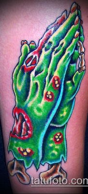 صورة وشم أيدي الصلاة - 12062017 - مثال - 188 وشم صلاة أيدي