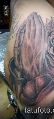 صورة وشم صلاة أيدي - 12062017 - مثال - 007 وشم صلاة أيدي