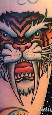 fotó kardfogú tigris tetoválásról, 2017. 07. 25-én, №020-Kardfogú tigris