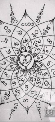 татуировка sak yant No. 392 - изключителна версия на модела, която може успешно да се използва за трансформиране и прилагане като татуировка sak yant с масло