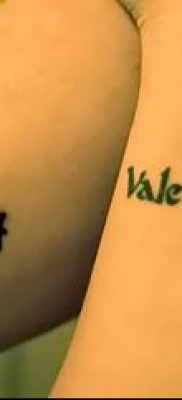 Repülőgépes tetoválás fényképe egy repülővel készült tetoválás jelentéséről szóló cikkhez - tatufoto.ru - 66