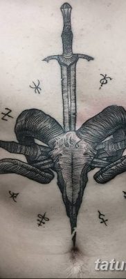 Fotó a Sátán tetoválásról 2018. 07. 31 -től №141 - Sátán tetoválása -