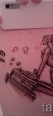 A szfinx tetoválás érdekes változata - használható a szfinx macska tetoválásához