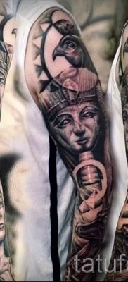 A szfinx tetoválás egyedi változata - használható a szfinx macska tetoválásához