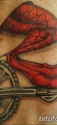 fotó a fogaskerék tetoválásról, kelt 2017.08.08., №067 - fogaskerék tetoválás -