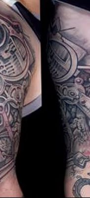 fotó a fogaskerék tetoválásról, kelt 2017.08.01., №068 - fogaskerék tetoválás -