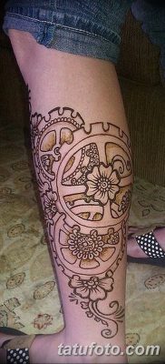 fotó egy fogaskerék tetoválásról, kelt 2017.08.01., №072 - fogaskerék tetoválás -