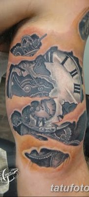 fotó a fogaskerék tetoválásról, 2017.08.08., №076 - fogaskerék tetoválás -