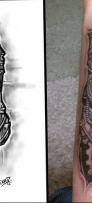 fotó egy fogaskerék tetoválásról, kelt 2017.08.01., 108 - fogaskerék tetoválás -